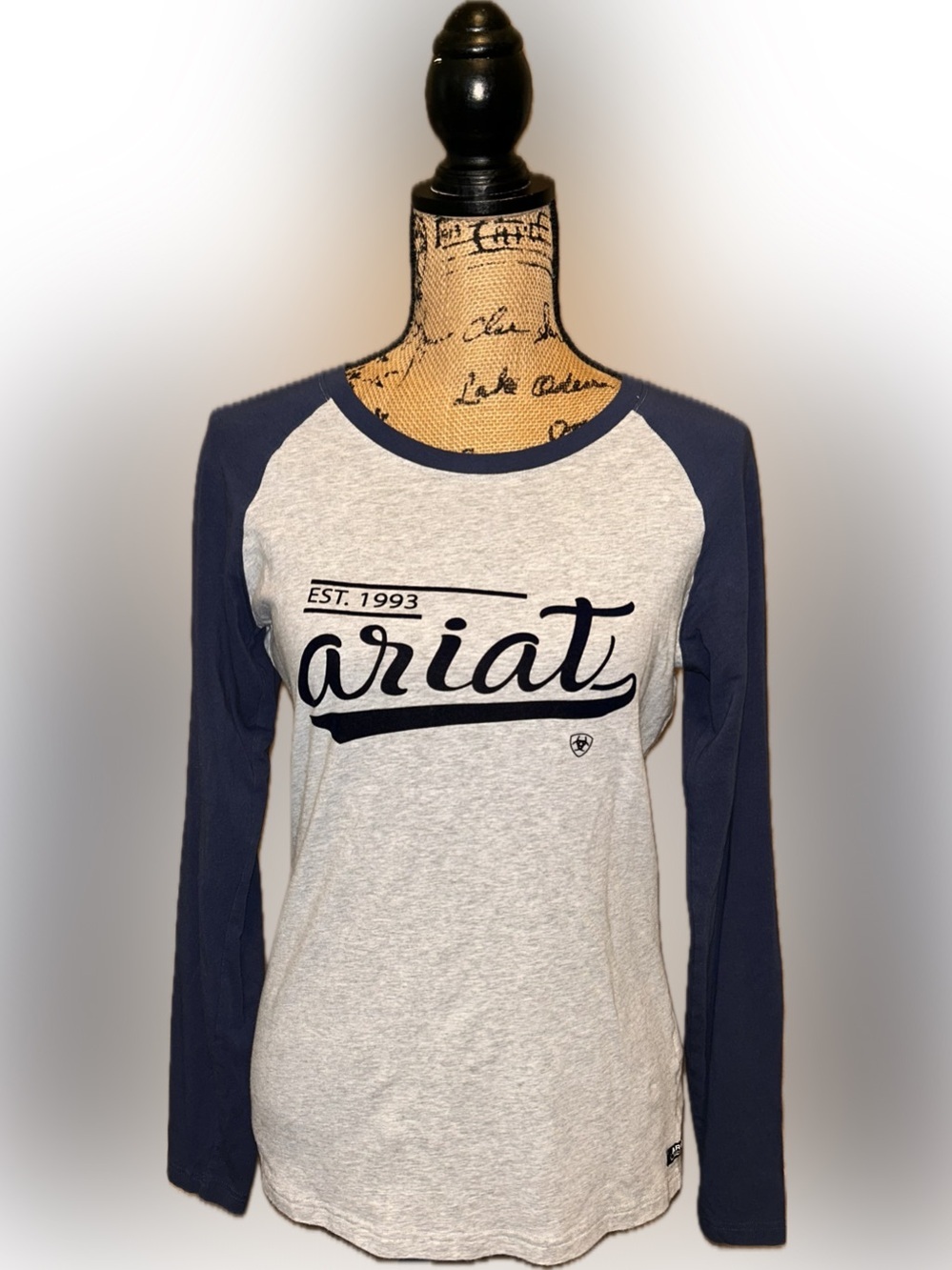 Ariat Navy Gray Raglan Baseball Long Sleeve Logo Equestrian T Shirt M Preppy